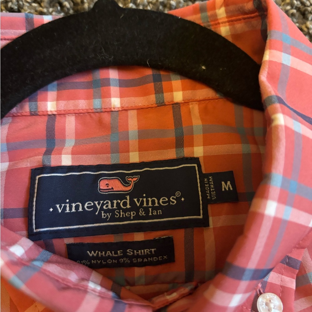 Vineyard vines long sleeve.  Medium - Picture 2 of 3